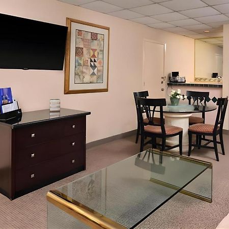 Americas Best Value Inn & Suites 维多利亚 外观 照片