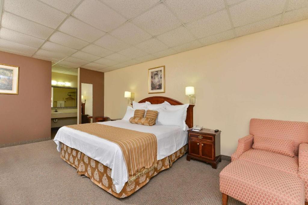 Americas Best Value Inn & Suites 维多利亚 外观 照片